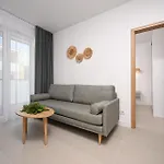 Beachfront Retreat Apartment Dabki
