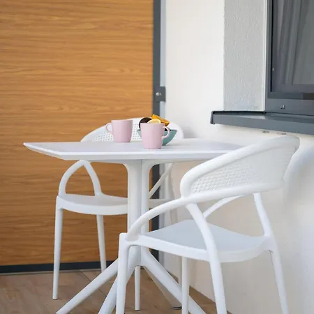 Beachfront Retreat Dąbki